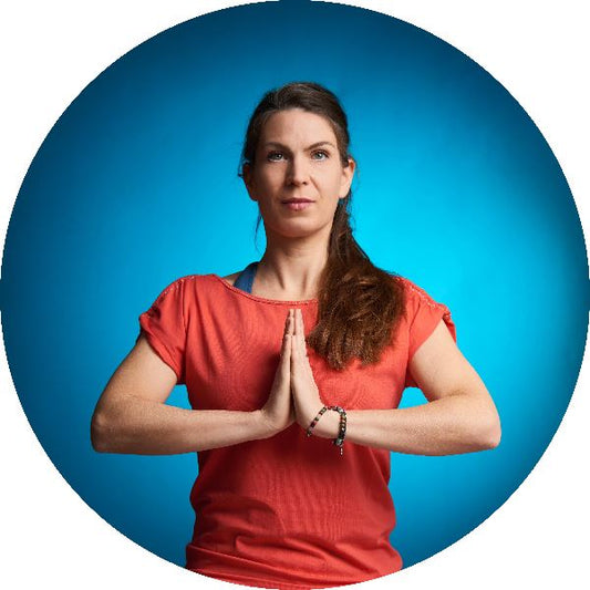 7 SAYSORRY Yoga-Fragen an Lisa Reppmann